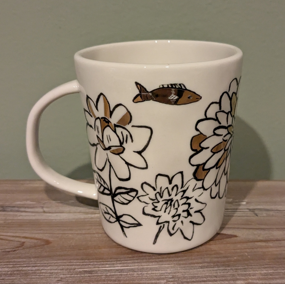 Anthropologie Rhea Fish Mug w/ Flowers Off-White w/ Gold and Black